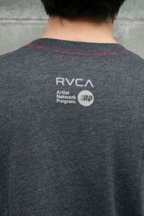 rvca　　S/SプリントTシャツ