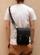 画像: 【RVCA/ルカ】Chesire・Archerキャンバスショルダーバッグ新入荷、BARRY McGEE TRUCKER再入荷アップしました。