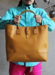 画像2: 【HERITAGE LEATHER】 MOCCASIN LEATHER TOTE BAG YELLOW (2)