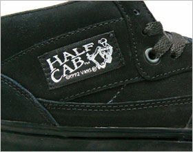 画像: 【VANS/バンズ】海外限定スニーカーSLIP ON・OLD SKOOL・HALF CAB・CHUKKA新作入荷アップしました☆☆☆