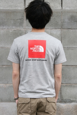 画像: 【THE NORTH FACE】レッド　スクエア　Tシャツ